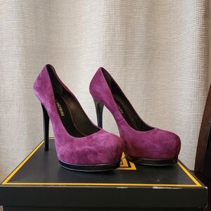 Pour La Victoire Plum Suede Heels